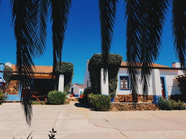 Gasthaus Quinta Do Sardanito De Tras Zambujeira do Mar Exterior foto